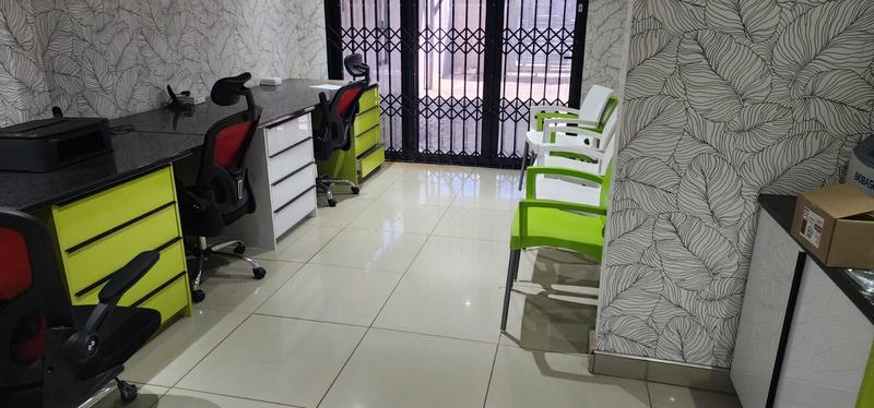 5 Bedroom Property for Sale in Hospital View Gauteng
