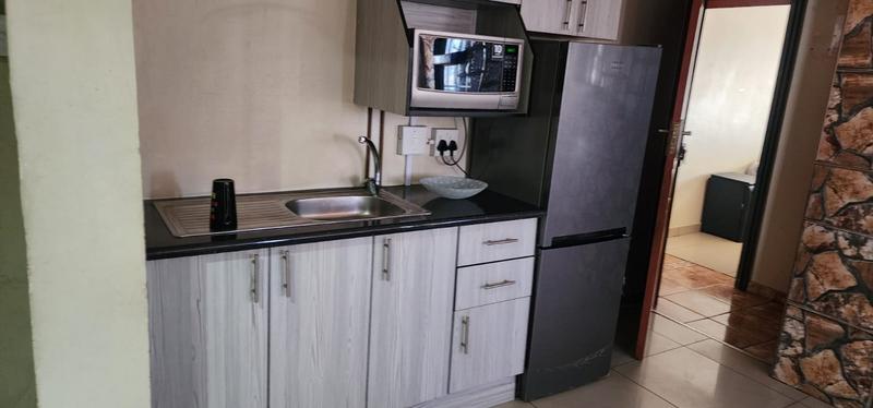 5 Bedroom Property for Sale in Hospital View Gauteng