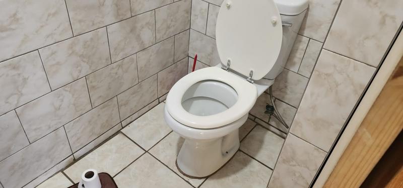 5 Bedroom Property for Sale in Hospital View Gauteng