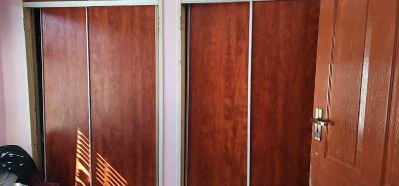 5 Bedroom Property for Sale in Hospital View Gauteng