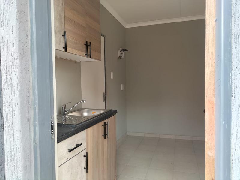To Let 1 Bedroom Property for Rent in Kempton Park Ext 4 Gauteng