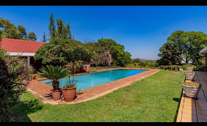 10 Bedroom Property for Sale in Mnandi Gauteng