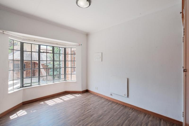 3 Bedroom Property for Sale in Garsfontein Gauteng