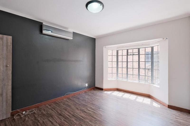 3 Bedroom Property for Sale in Garsfontein Gauteng