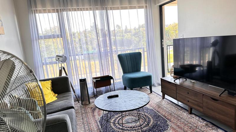 1 Bedroom Property for Sale in Waterfall View Gauteng