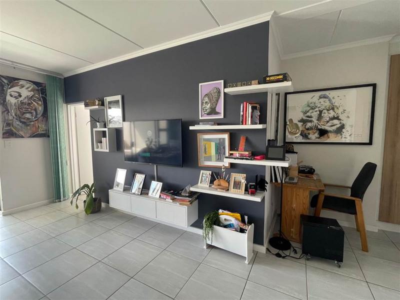 To Let 3 Bedroom Property for Rent in Waterfall Gauteng