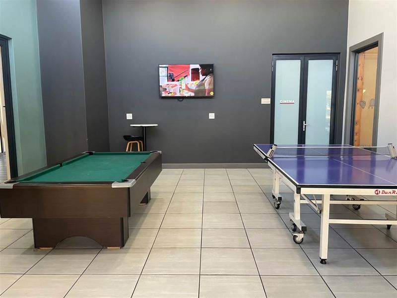 To Let 3 Bedroom Property for Rent in Waterfall Gauteng