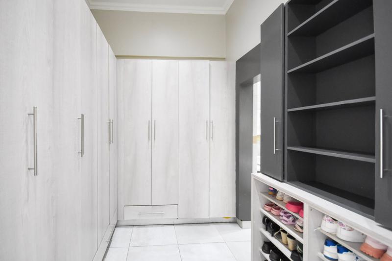 4 Bedroom Property for Sale in Golden Fields Estate Gauteng