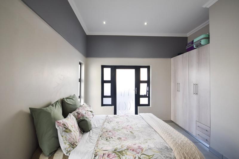4 Bedroom Property for Sale in Golden Fields Estate Gauteng
