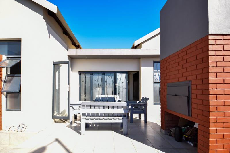 4 Bedroom Property for Sale in Golden Fields Estate Gauteng