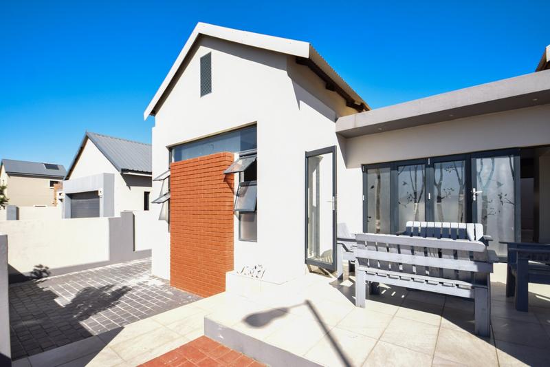 4 Bedroom Property for Sale in Golden Fields Estate Gauteng