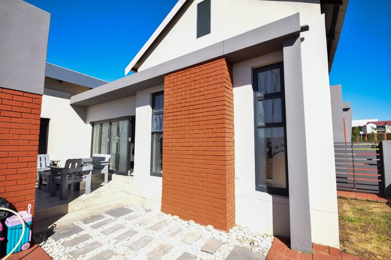 4 Bedroom Property for Sale in Golden Fields Estate Gauteng