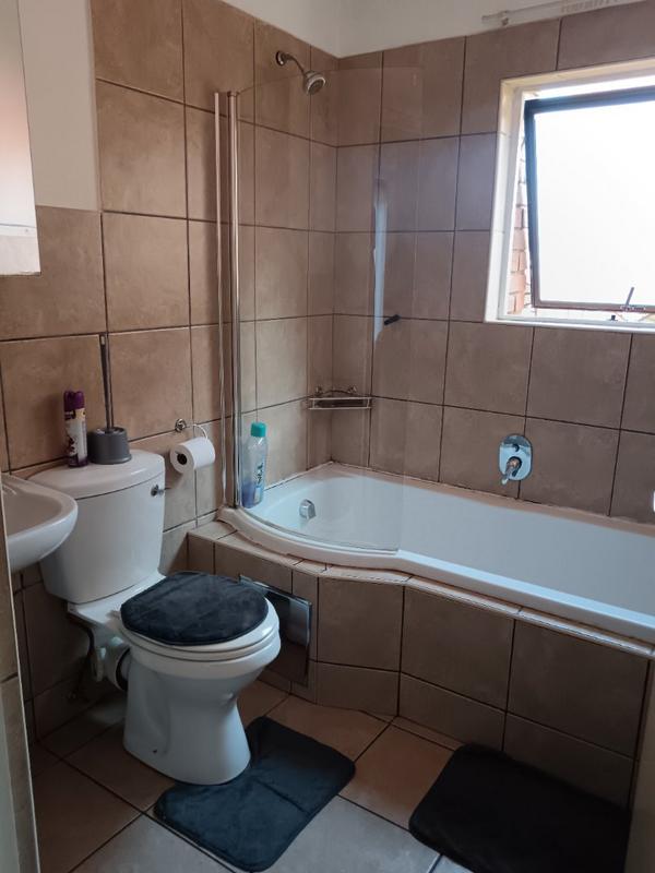 2 Bedroom Property for Sale in Castleview Gauteng