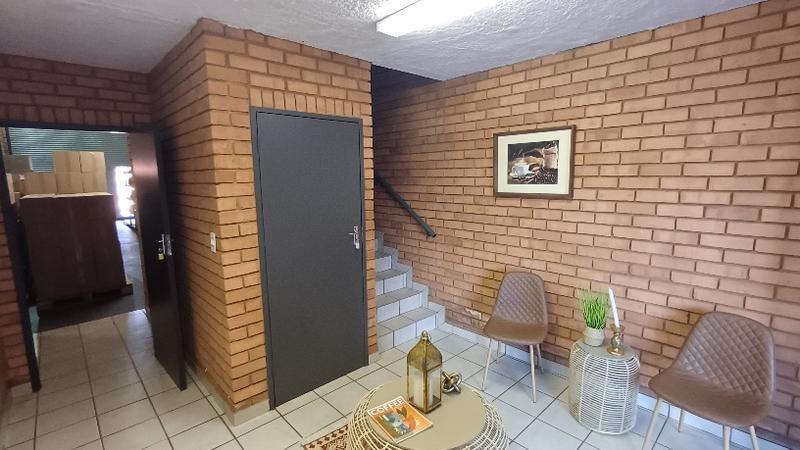 To Let commercial Property for Rent in Hennopspark Gauteng