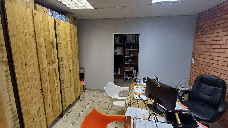To Let commercial Property for Rent in Hennopspark Gauteng