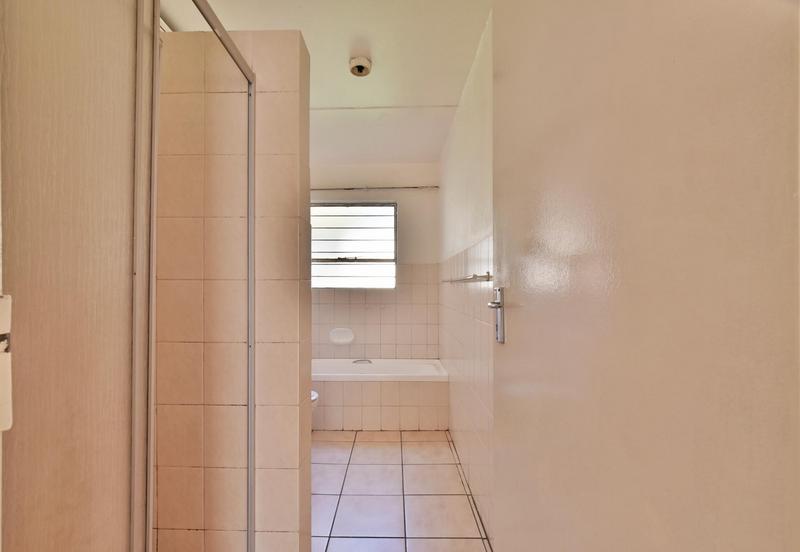 2 Bedroom Property for Sale in Boskruin Gauteng