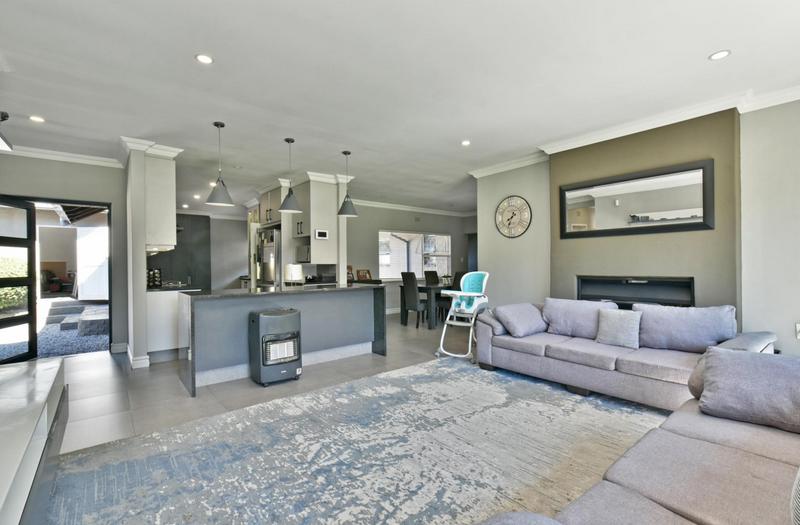 4 Bedroom Property for Sale in Randpark Ridge Gauteng