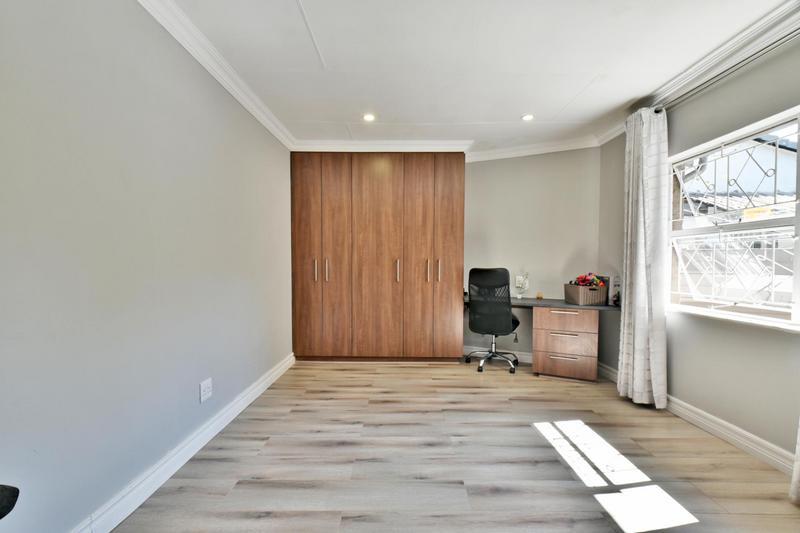 4 Bedroom Property for Sale in Randpark Ridge Gauteng