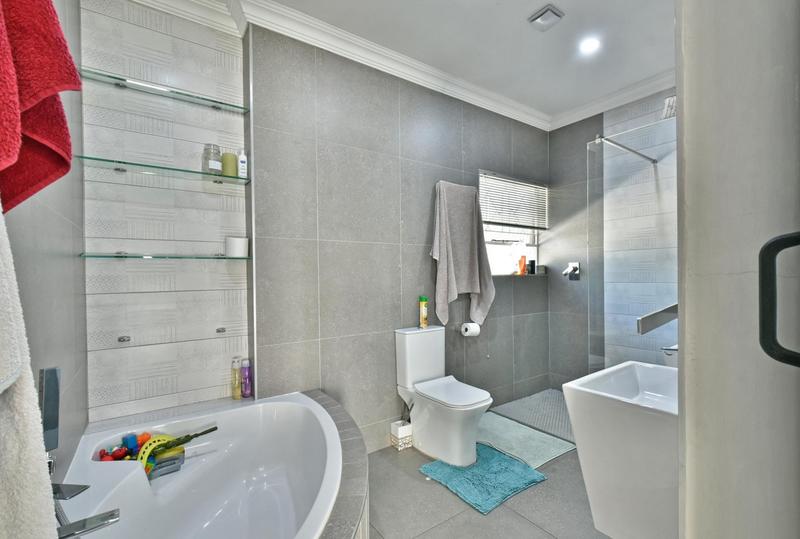 4 Bedroom Property for Sale in Randpark Ridge Gauteng