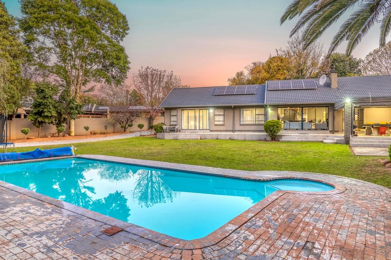 4 Bedroom Property for Sale in Randpark Ridge Gauteng