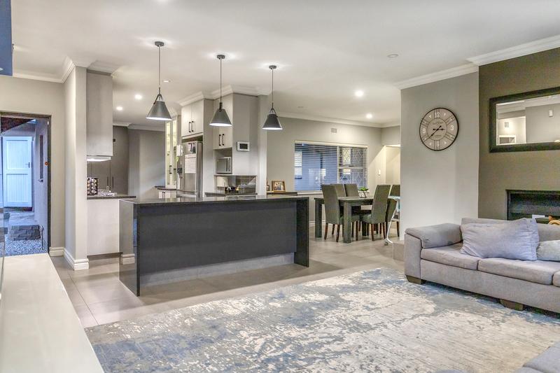 4 Bedroom Property for Sale in Randpark Ridge Gauteng