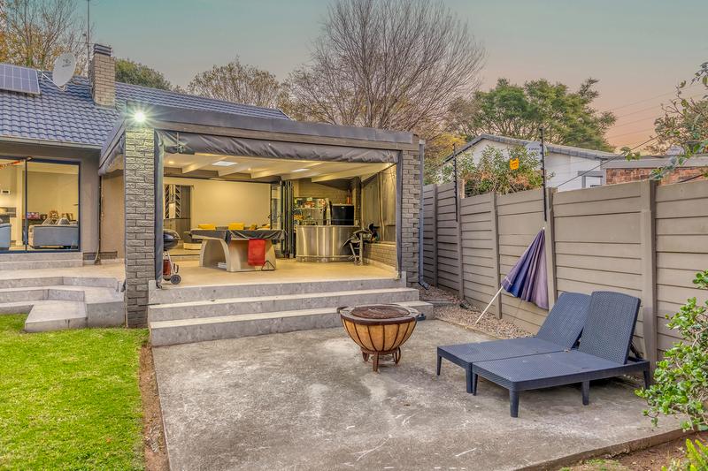 4 Bedroom Property for Sale in Randpark Ridge Gauteng