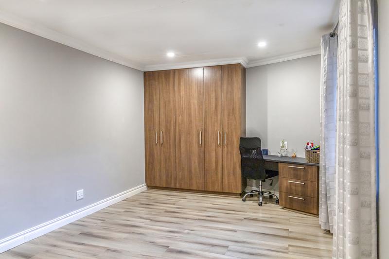 4 Bedroom Property for Sale in Randpark Ridge Gauteng
