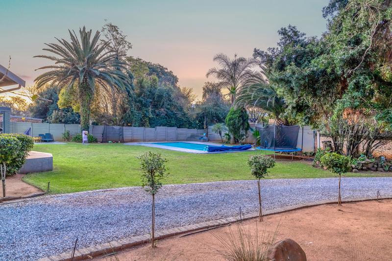 4 Bedroom Property for Sale in Randpark Ridge Gauteng