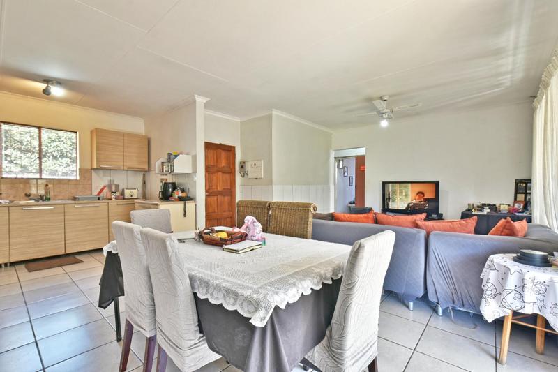 3 Bedroom Property for Sale in Radiokop Gauteng
