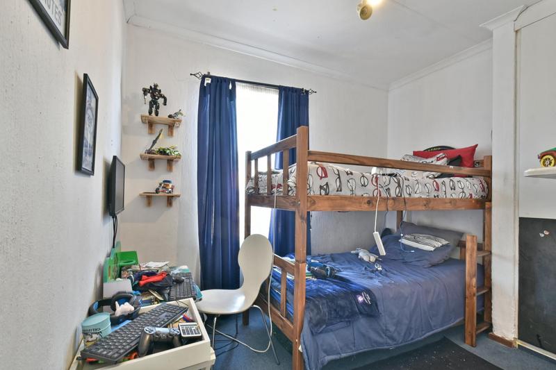 3 Bedroom Property for Sale in Radiokop Gauteng
