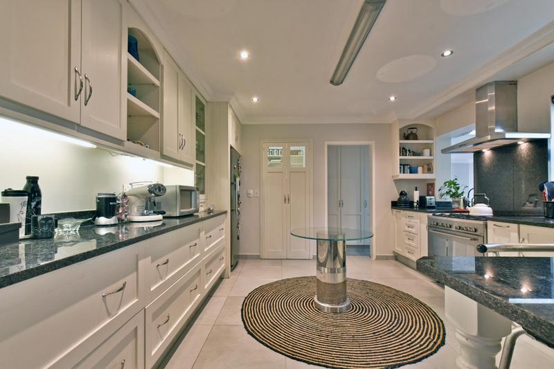2 Bedroom Property for Sale in Morningside Gauteng