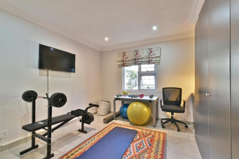 2 Bedroom Property for Sale in Morningside Gauteng
