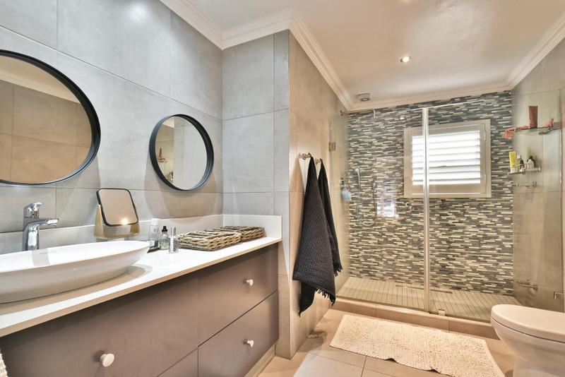 2 Bedroom Property for Sale in Morningside Gauteng