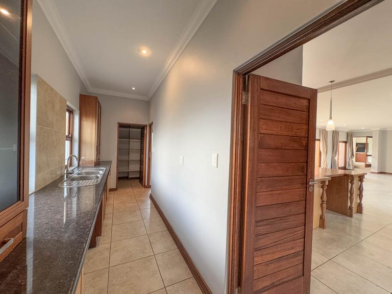 To Let 4 Bedroom Property for Rent in Midstream Estate Gauteng