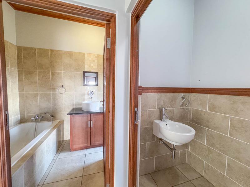 To Let 4 Bedroom Property for Rent in Midstream Estate Gauteng