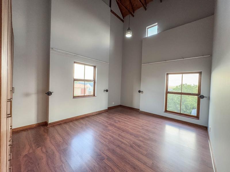 To Let 4 Bedroom Property for Rent in Midstream Estate Gauteng