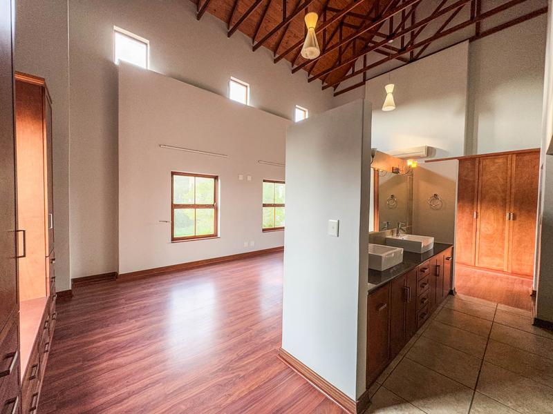 To Let 4 Bedroom Property for Rent in Midstream Estate Gauteng