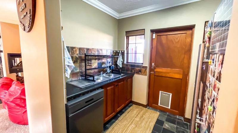3 Bedroom Property for Sale in Midstream Estate Gauteng