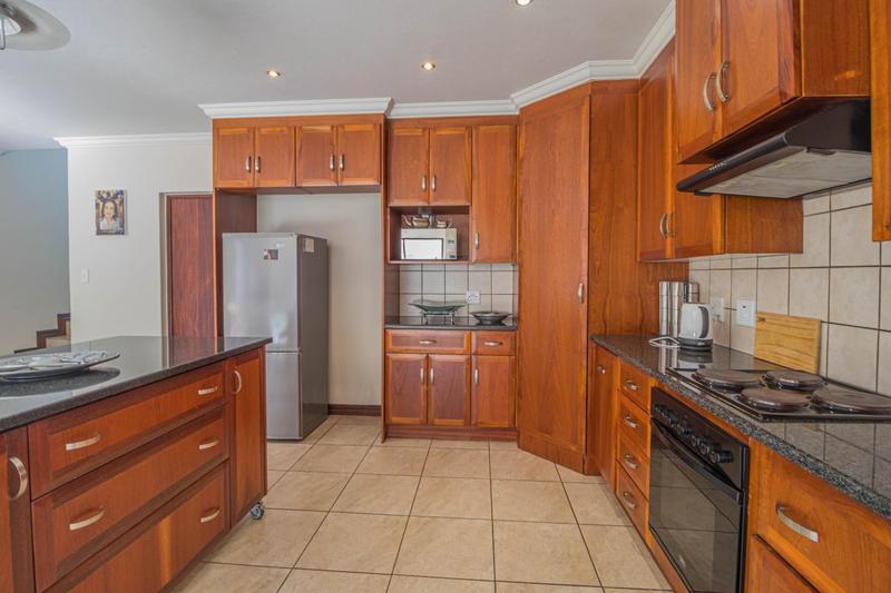 3 Bedroom Property for Sale in Midlands Estate Gauteng