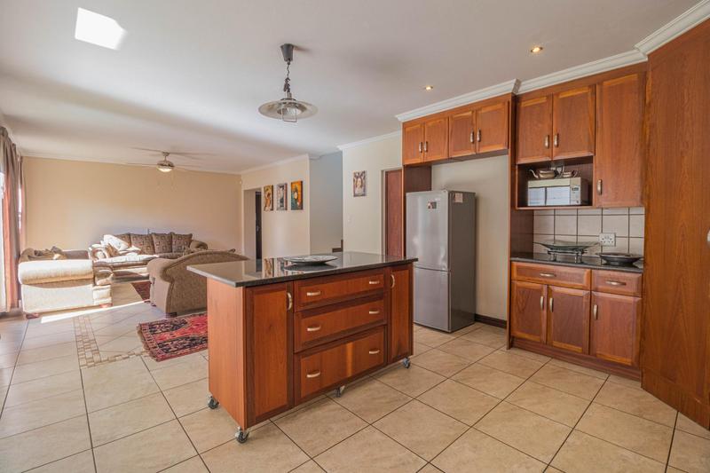 3 Bedroom Property for Sale in Midlands Estate Gauteng