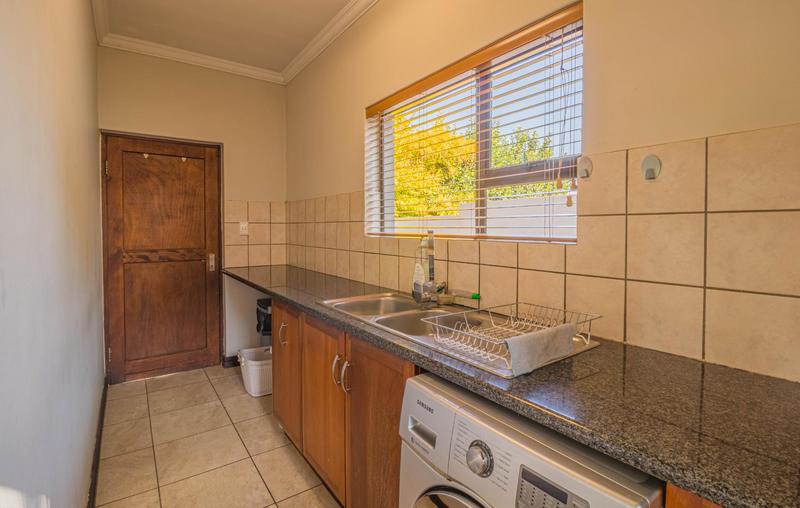 3 Bedroom Property for Sale in Midlands Estate Gauteng