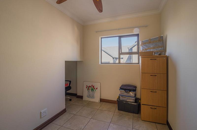 3 Bedroom Property for Sale in Midlands Estate Gauteng