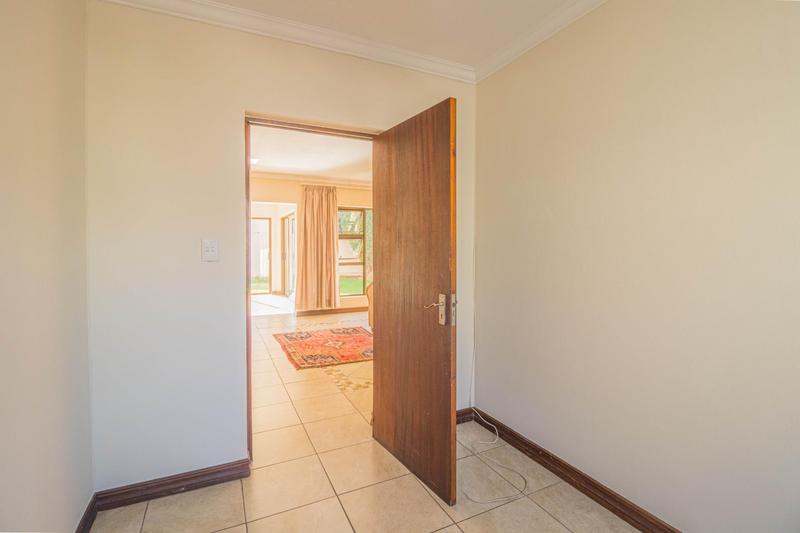 3 Bedroom Property for Sale in Midlands Estate Gauteng