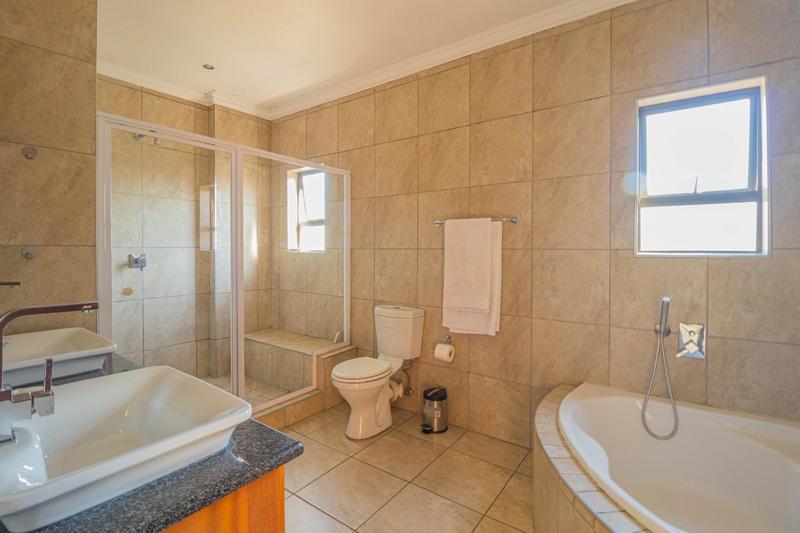 3 Bedroom Property for Sale in Midlands Estate Gauteng