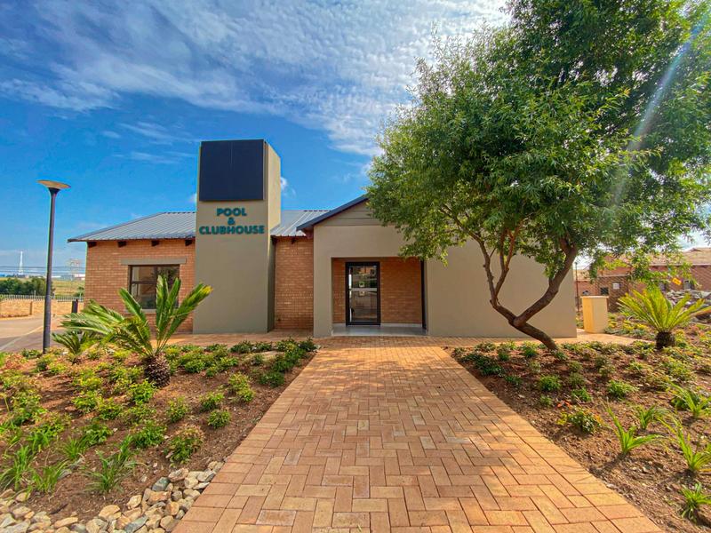 2 Bedroom Property for Sale in Retire at Midstream Gauteng