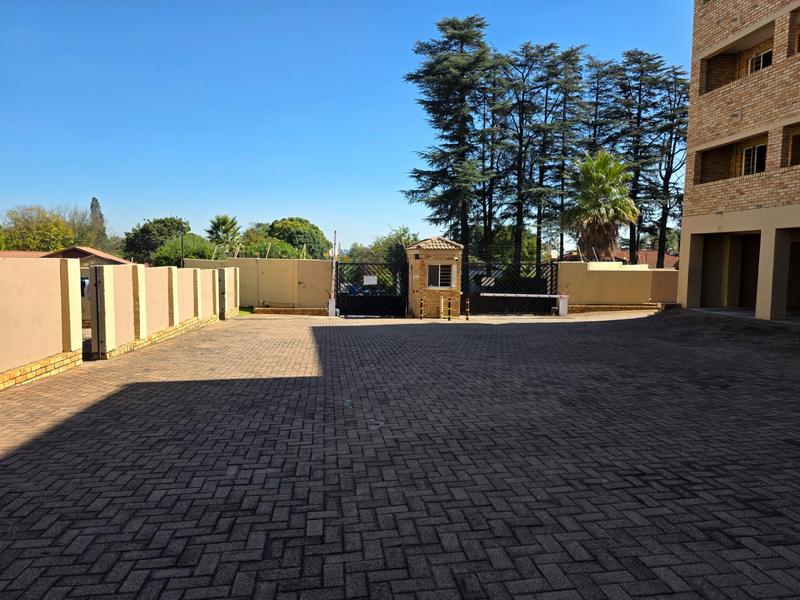 2 Bedroom Property for Sale in Wilro Park Gauteng