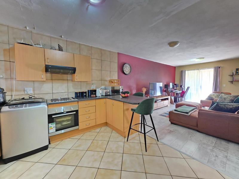 2 Bedroom Property for Sale in Wilro Park Gauteng