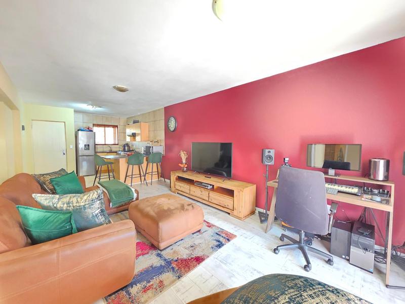 2 Bedroom Property for Sale in Wilro Park Gauteng