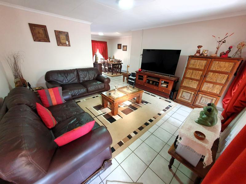3 Bedroom Property for Sale in Annlin Gauteng