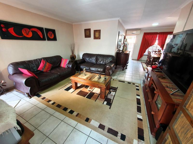 3 Bedroom Property for Sale in Annlin Gauteng